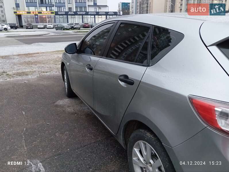 Хэтчбек Mazda 3 2011 в Черкассах