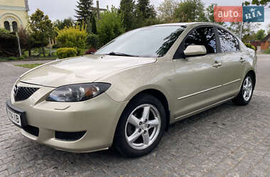 Седан Mazda 3 2006 в 