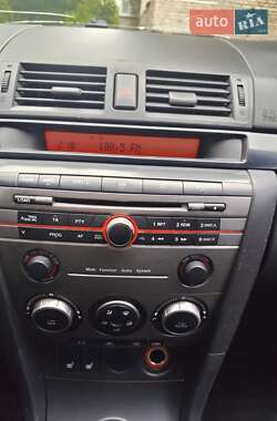 Хетчбек Mazda 3 2007 в 