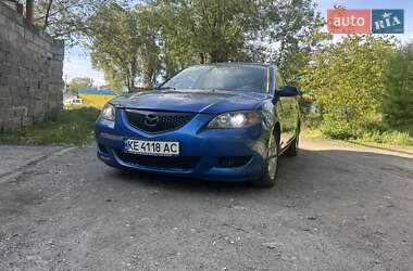 Седан Mazda 3 2004 в Днепре