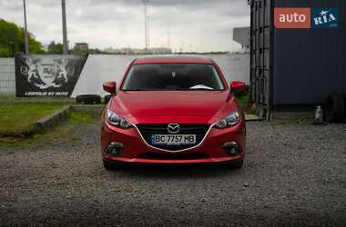 Седан Mazda 3 2014 в Львове