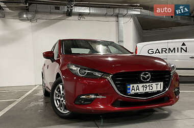 Седан Mazda 3 2018 в 