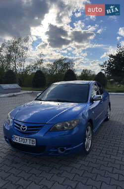 Седан Mazda 3 2004 в Жовкве