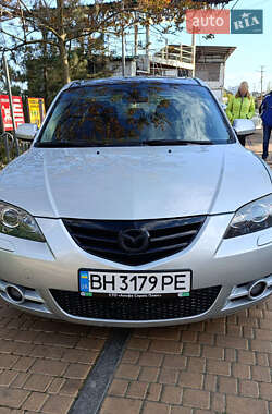 Седан Mazda 3 2004 в 