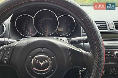 Хэтчбек Mazda 3 2006 в 