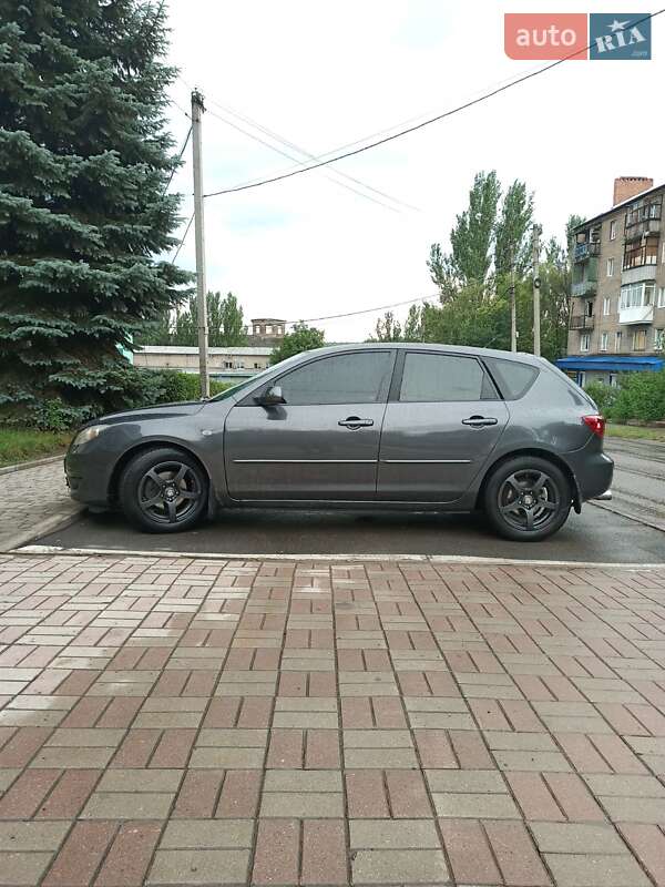 Хэтчбек Mazda 3 2006 в 