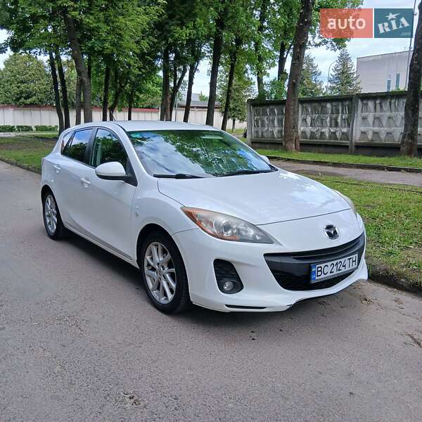 Хэтчбек Mazda 3 2012 в Львове