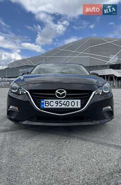 Седан Mazda 3 2015 в 