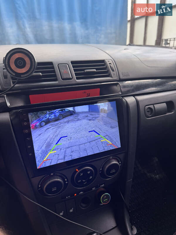 Седан Mazda 3 2006 в Днепре