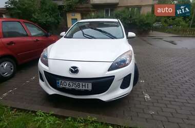 Хэтчбек Mazda 3 2012 в Мукачево