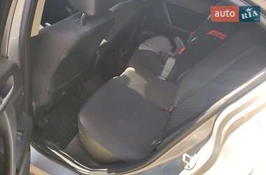 Седан Mazda 3 2012 в Городенке