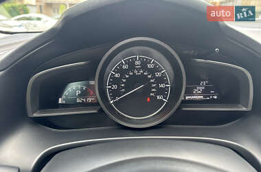 Седан Mazda 3 2017 в 