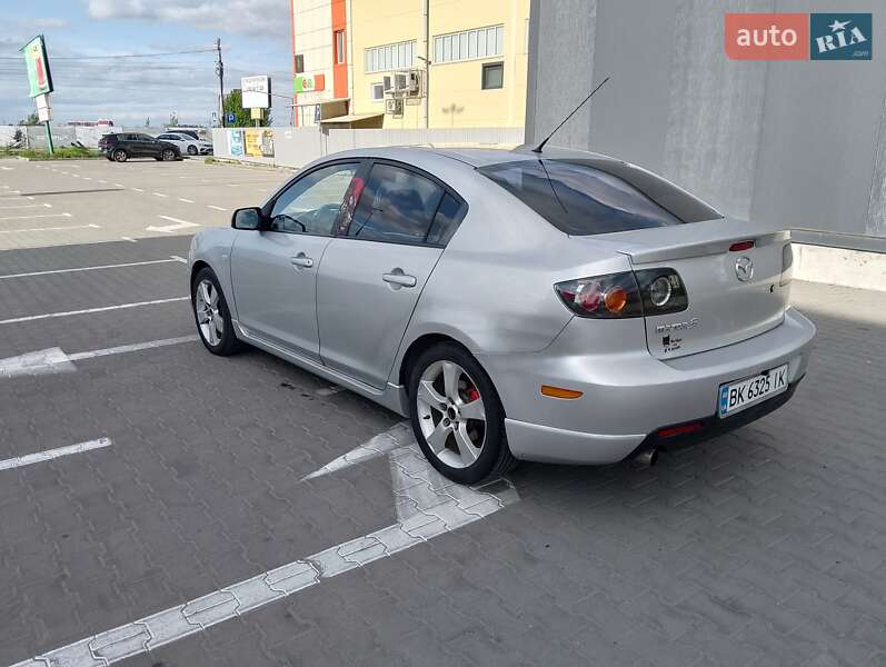 Седан Mazda 3 2005 в Крюковщине