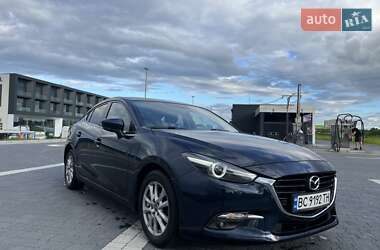 Седан Mazda 3 2016 в 