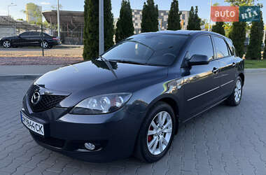 Хэтчбек Mazda 3 2007 в 
