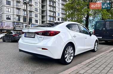 Седан Mazda 3 2017 в 