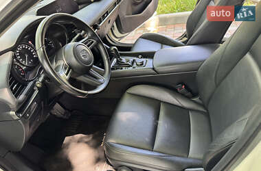 Седан Mazda 3 2019 в 