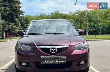 Седан Mazda 3 2007 в Николаеве