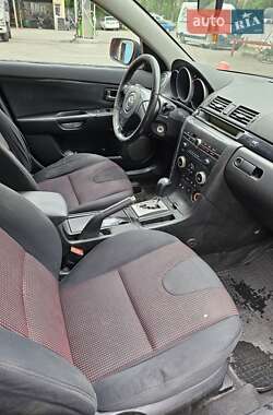 Хэтчбек Mazda 3 2004 в 