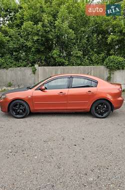 Хэтчбек Mazda 3 2004 в 