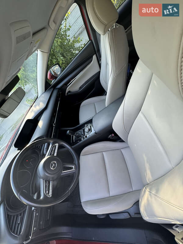 Седан Mazda 3 2019 в Запорожье