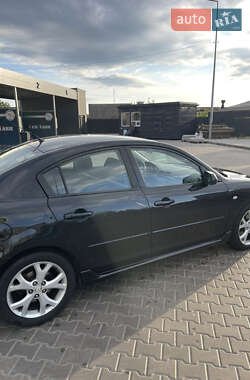 Седан Mazda 3 2007 в 