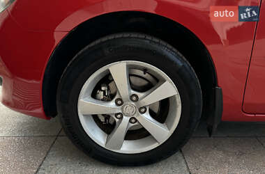 Хэтчбек Mazda 3 2005 в 
