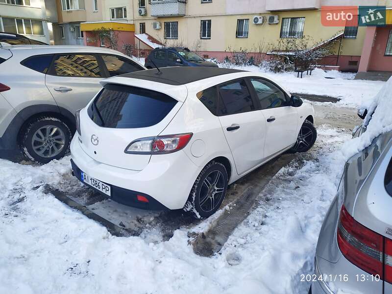 Хэтчбек Mazda 3 2010 в Черкассах