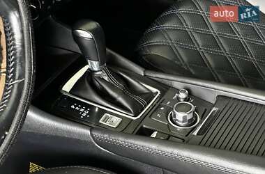 Седан Mazda 3 2018 в 