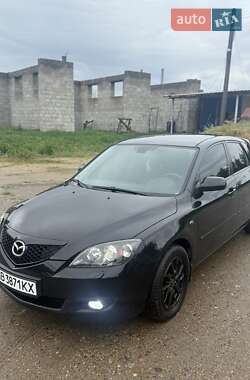 Хэтчбек Mazda 3 2006 в 