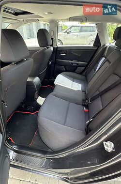 Хэтчбек Mazda 3 2005 в 