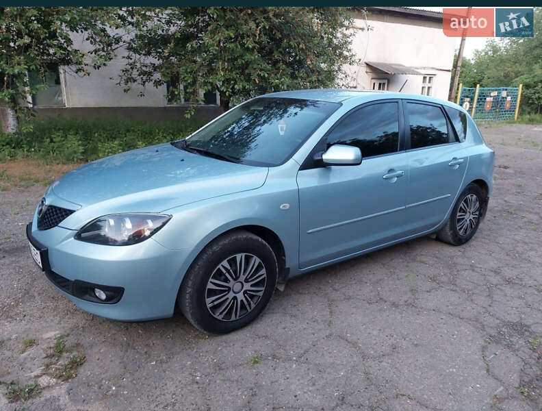 Хетчбек Mazda 3 2007 в Чернівцях