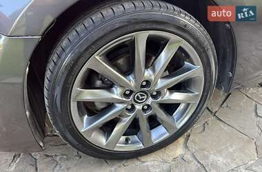 Седан Mazda 3 2018 в 