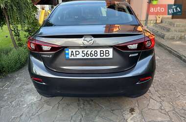 Седан Mazda 3 2018 в 