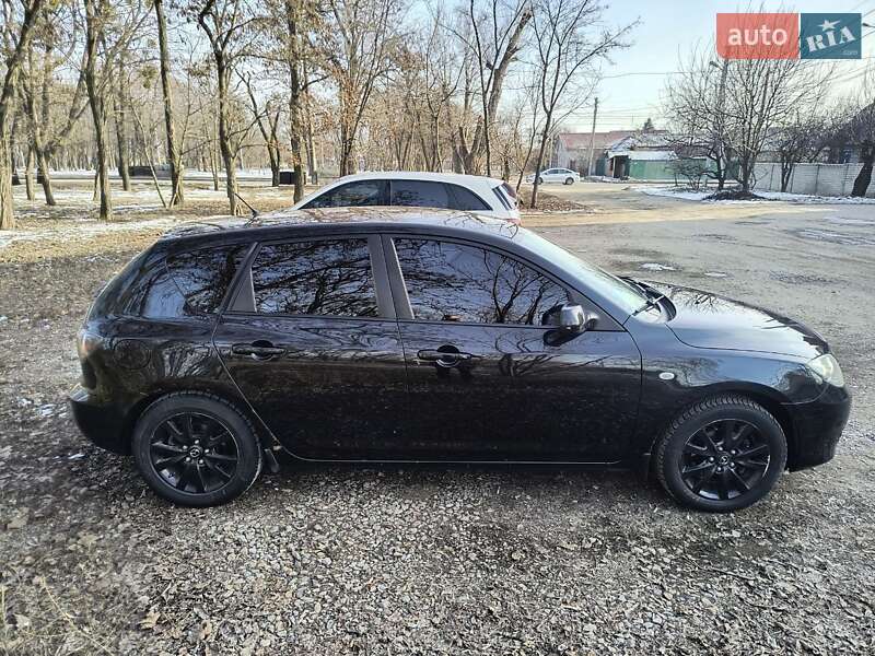 Хэтчбек Mazda 3 2007 в Харькове