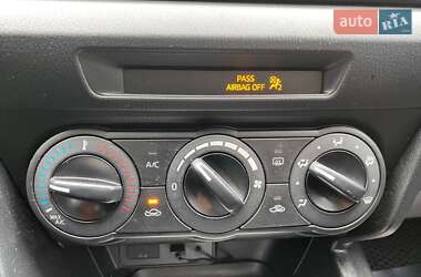 Седан Mazda 3 2014 в 