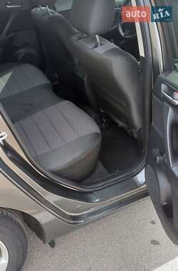 Седан Mazda 3 2012 в 