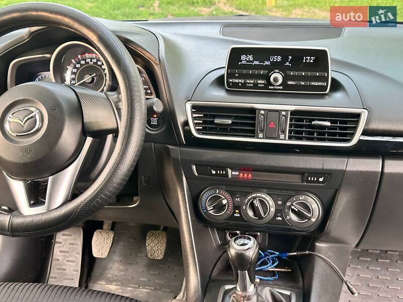 Седан Mazda 3 2015 в Криничках фото 17 Седан Mazda 3 2015 в Криничках