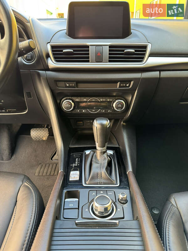Хетчбек Mazda 3 2018 в Києві