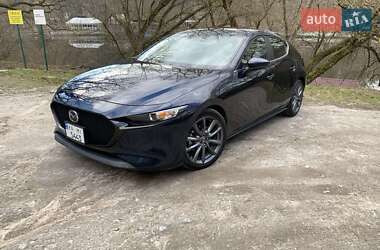 Хэтчбек Mazda 3 2019 в Киеве