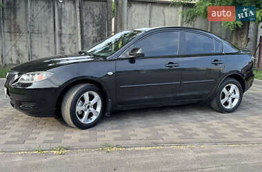 Седан Mazda 3 2006 в Лубнах