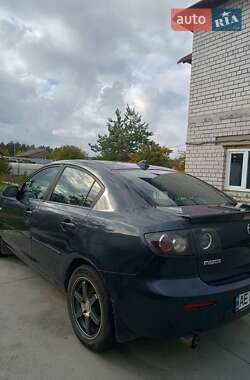 Седан Mazda 3 2007 в 