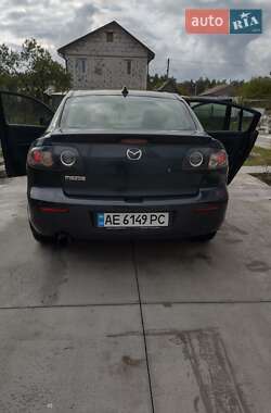 Седан Mazda 3 2007 в 