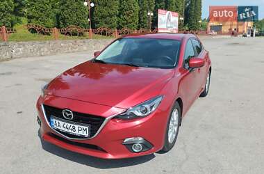 Хэтчбек Mazda 3 2016 в 