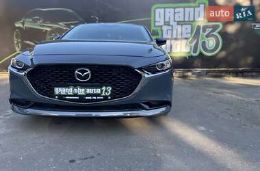 Седан Mazda 3 2023 в 