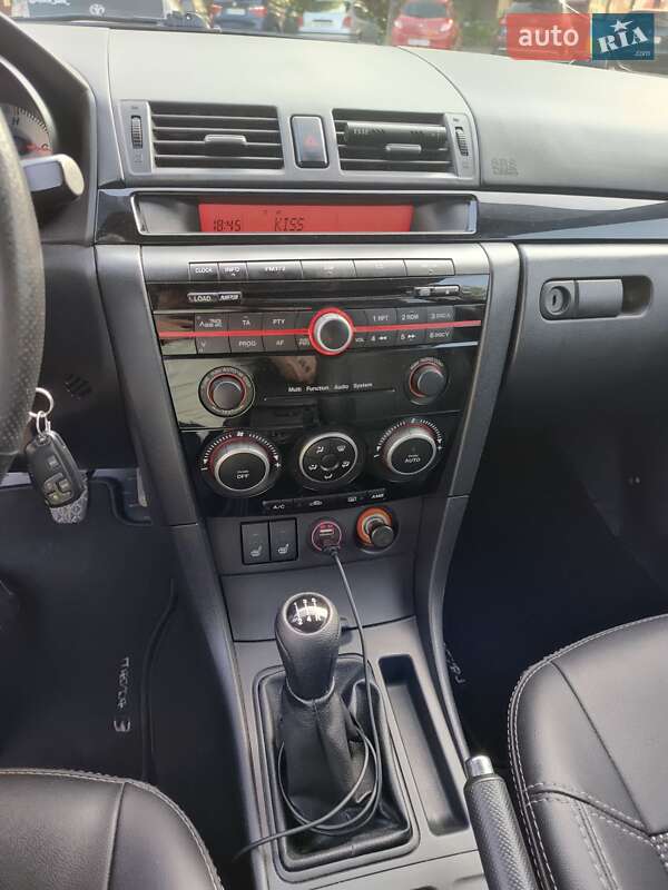 Хэтчбек Mazda 3 2008 в Львове