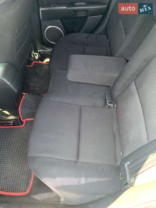 Хэтчбек Mazda 3 2007 в Киеве