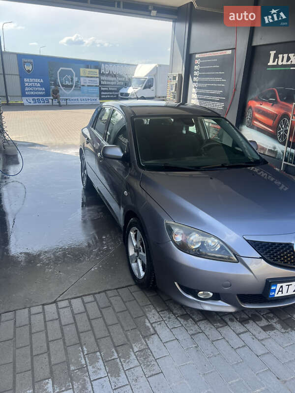 Хетчбек Mazda 3 2004 в Івано-Франківську