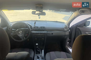 Хэтчбек Mazda 3 2004 в 