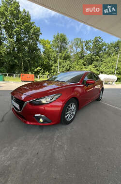 Седан Mazda 3 2015 в 